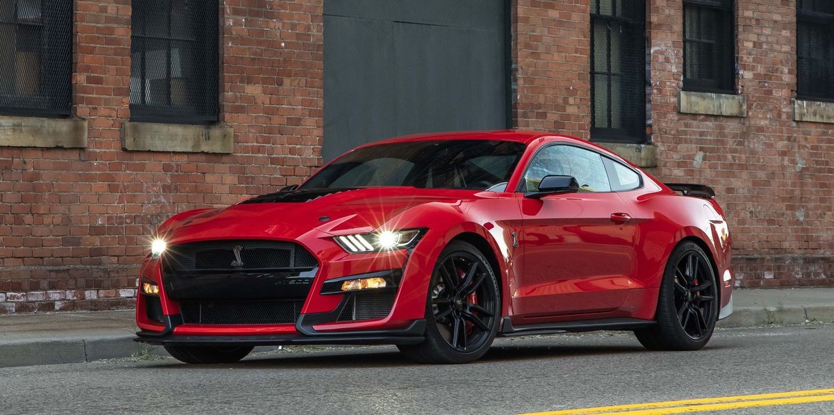 2020-ford-mustang-shelby-gt500-563-1608256402