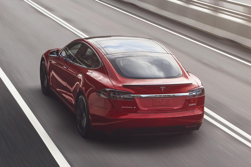 2020-tesla-model-s