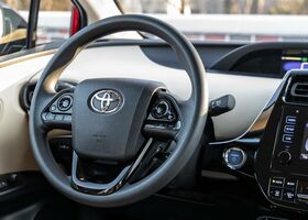 toyota-prius-2022