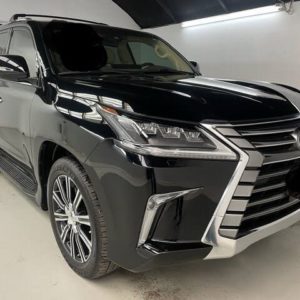 2021 Lexus LX 570 Black_front
