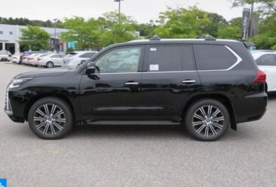 2021 Lexus LX 570_left_