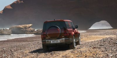 Land Rover Defender 2023