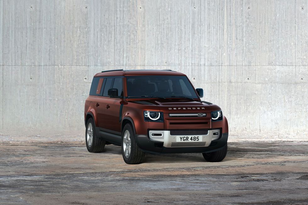 Land Rover Defender 2023