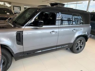 Land Rover Defender 2022